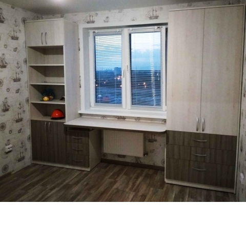 Стенка со столом и тумбой, цена 920р